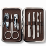 7 IN 1 Manicure Pedicure kit - Compact Nail care set